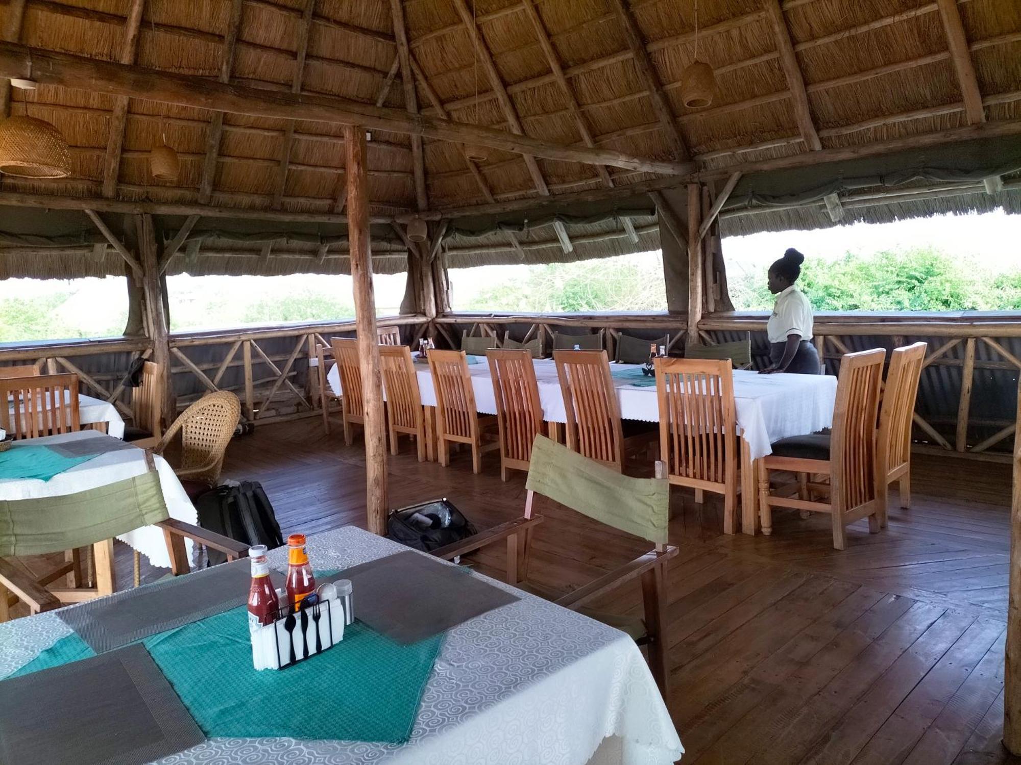 Engiri Game Lodge And Campsite Katunguru Exterior foto